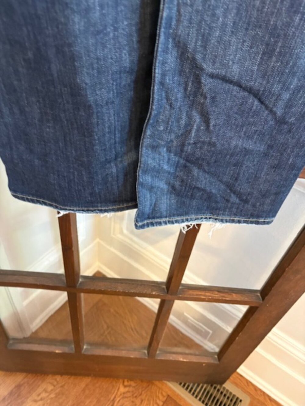 Citizens of Humanity Flared Jeans, Size 29 - Picture 5 of 10